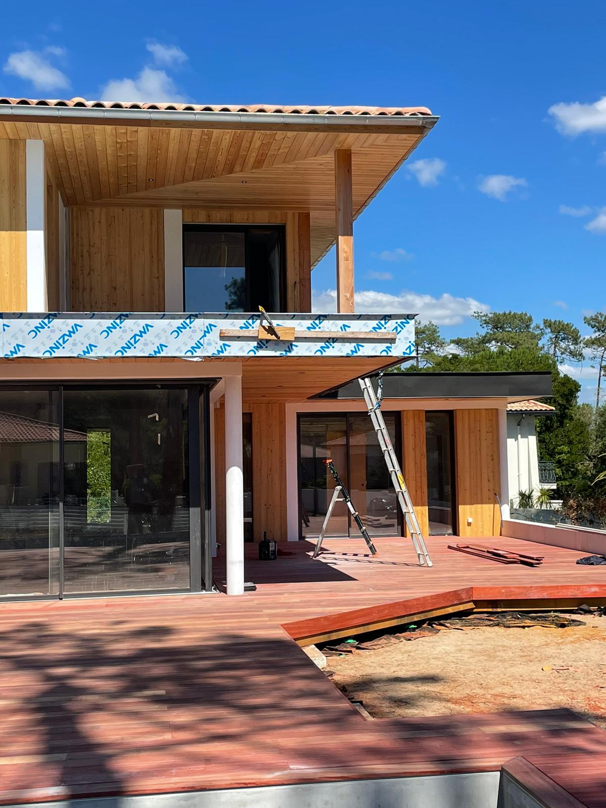 charpente Cote Basque, couverture Cote Basque, zinguerie Cote Basque, création de terrasse bois Cote Basque, travaux de charpente Cote Basque, charpente Capbreton, couverture Capbreton, zinguerie Capbreton, création de terrasse bois Capbreton, travaux de charpente Capbreton